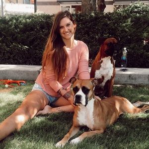 Meet your Posher, Jenna